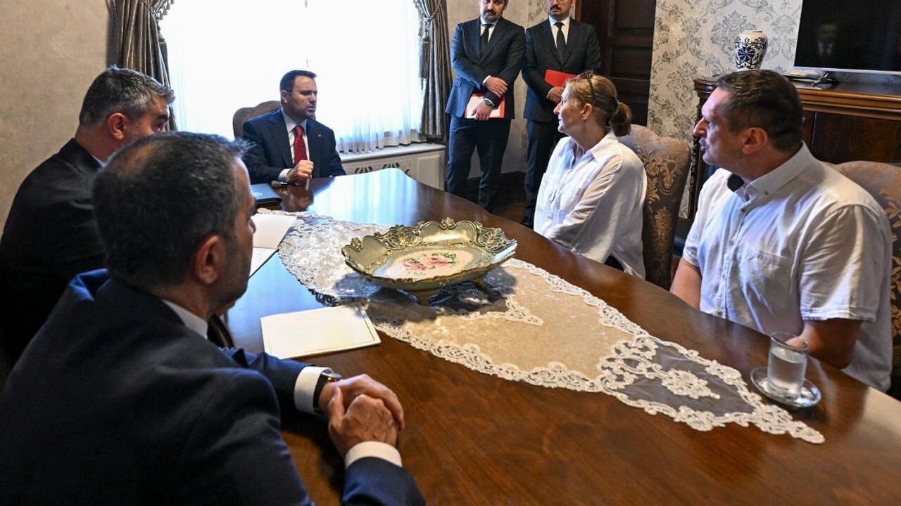 Emir'in Ailesi