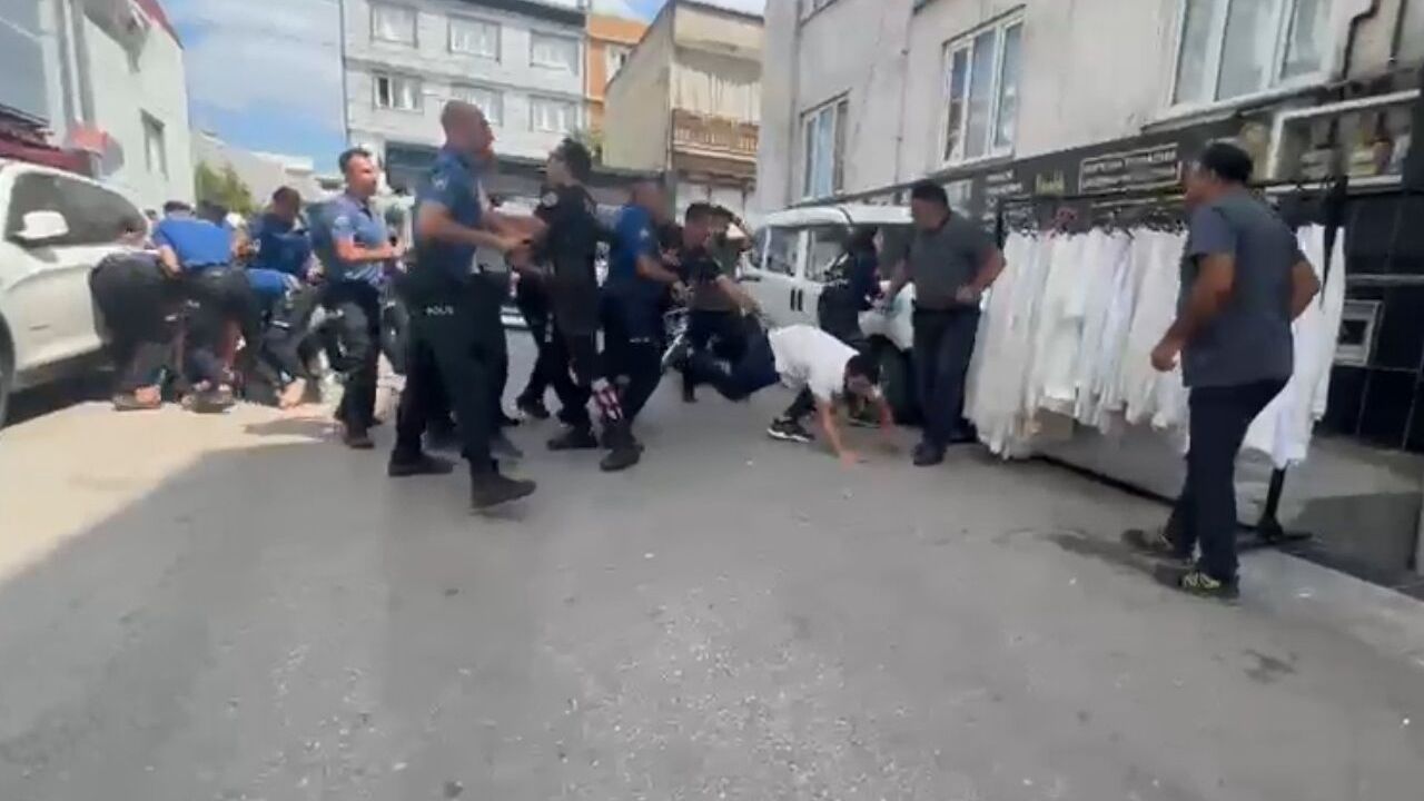 Bıçaklı Kavga