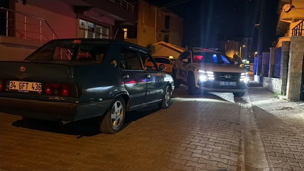 Alkollü yakalandı, ceza yazılırken de içki içti!