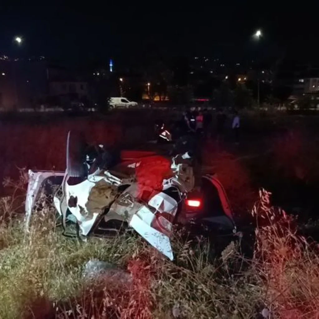 Bursa’da otomobil takla attı: 5 yaralı
