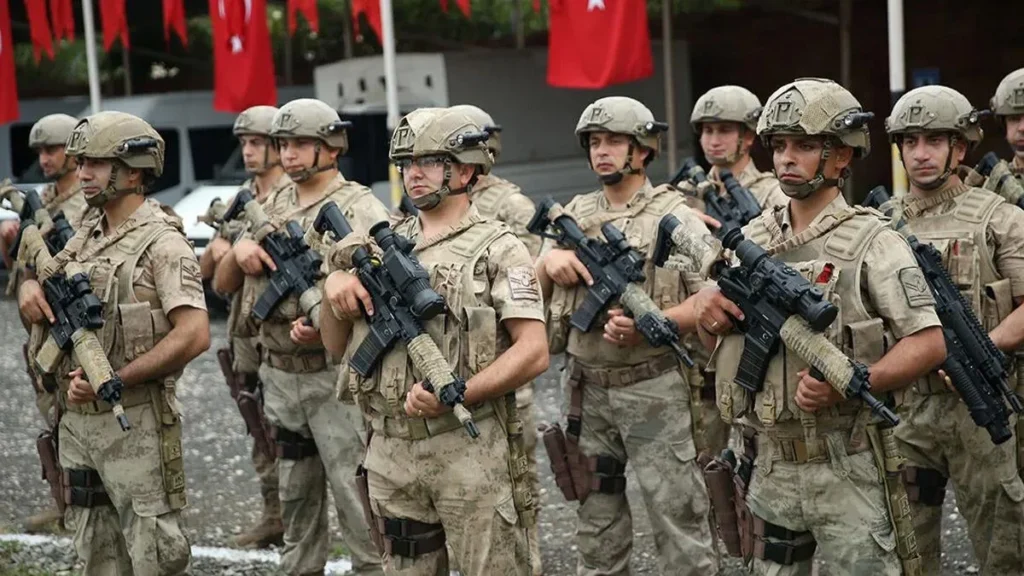 Atina bunu konuşuyor: Komşuda ‘Türk komando’ paniği! 2 bini bölgede…